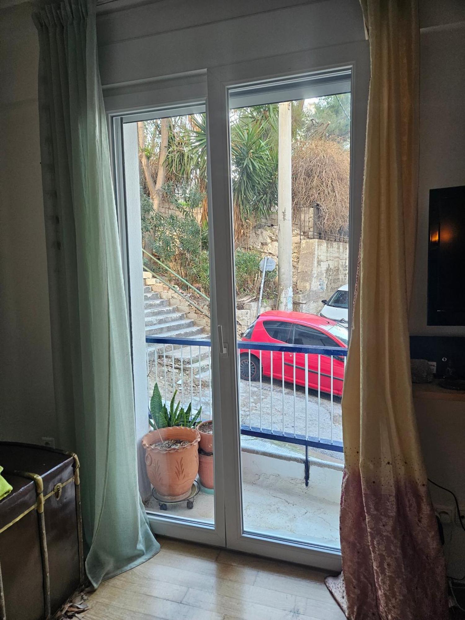Urban By The Sea Apartment Piraeus Exterior photo